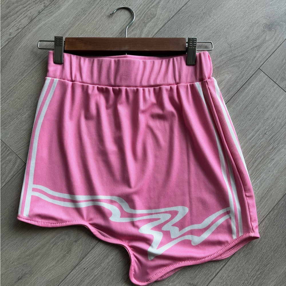 Pink asymmetrical skirt - Picture 2 of 4